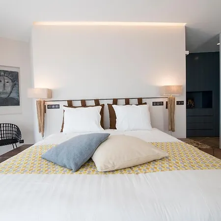 Captivating 5br Pool Close Navarino Golf *