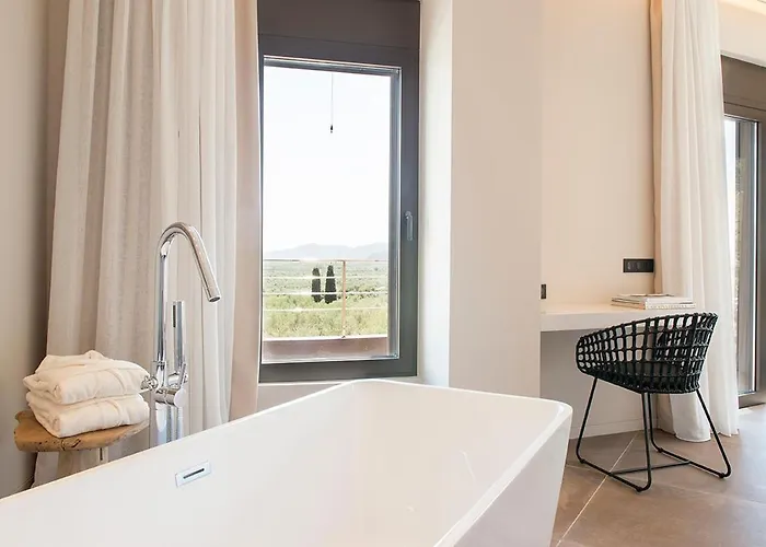 Captivating 5br Pool Close Navarino Golf Tragana (Messenia)