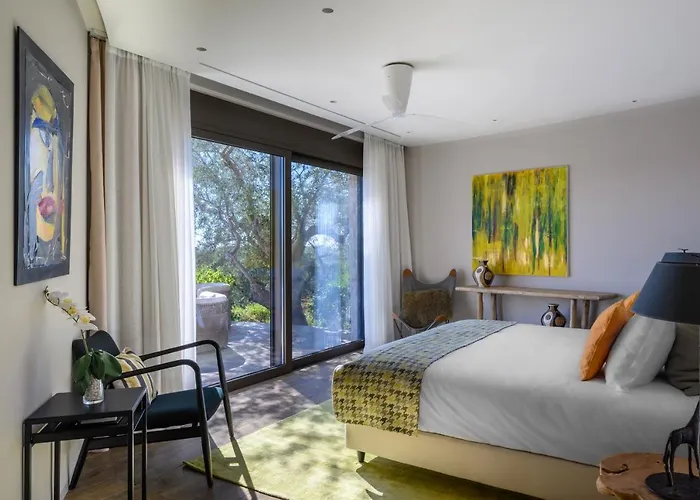 Captivating 5br Pool Close Navarino Golf 빌라 *